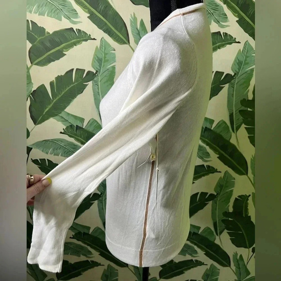 Court & Rowe Ivy League Crewneck Sweater Antique White Tan XS NWT - Picture 6 of 9